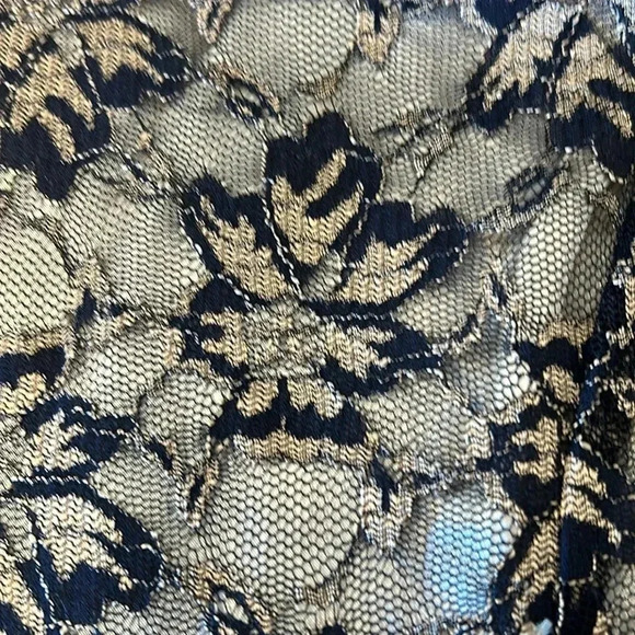 PLAZA SOUTH VINTAGE LACE TOP SIZE 14 GOLD POLYESTER LINING THAILAND MADE  FANCY - Picture 8 of 8